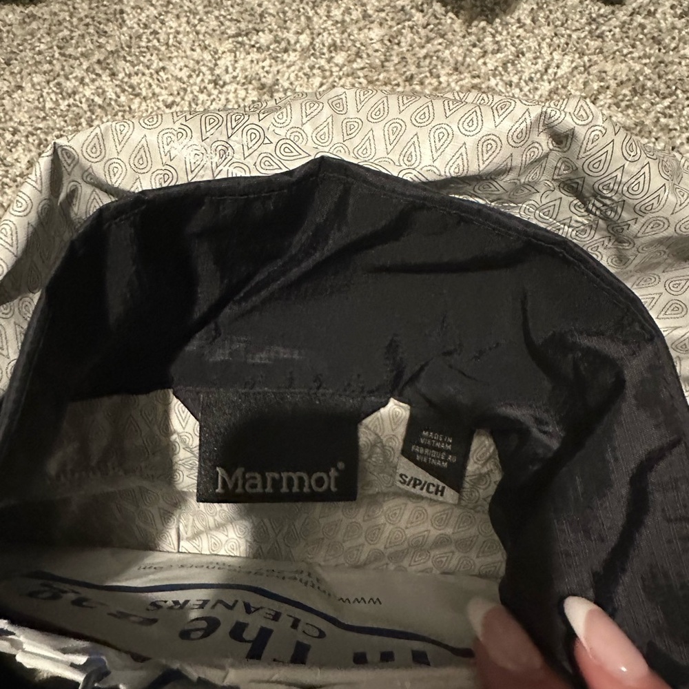 Marmot Black And Gray Patterned Jacket - image 2